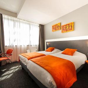 Klassieke Kamer met Twee Aparte Bedden